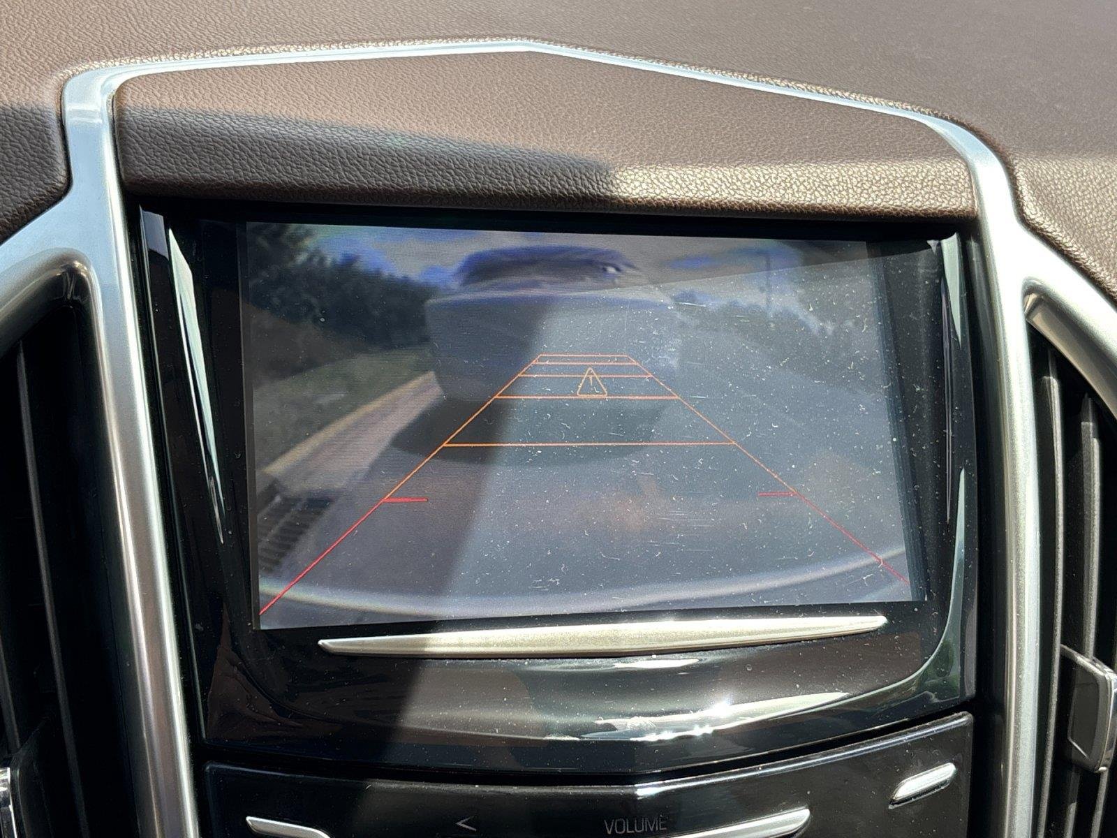 Used 2013 Platinum Ice Tricoat Cadillac Performance Collection image 25