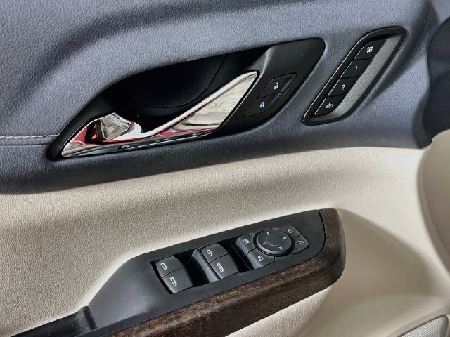 Used 2023 VOLCANIC RED TINTCOAT GMC Denali image 9