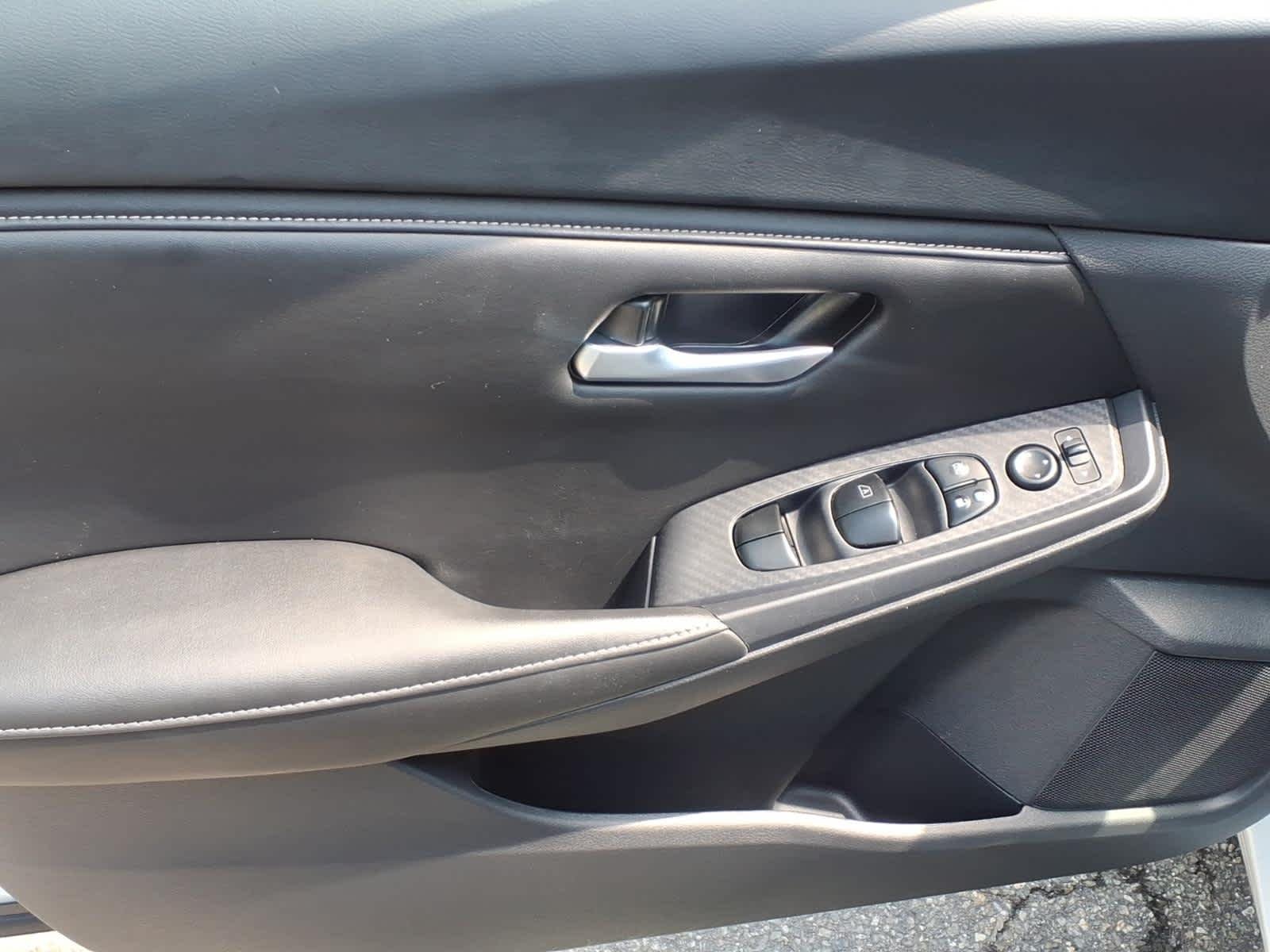 Certified Used 2024 Fresh Powder Nissan SV image 15