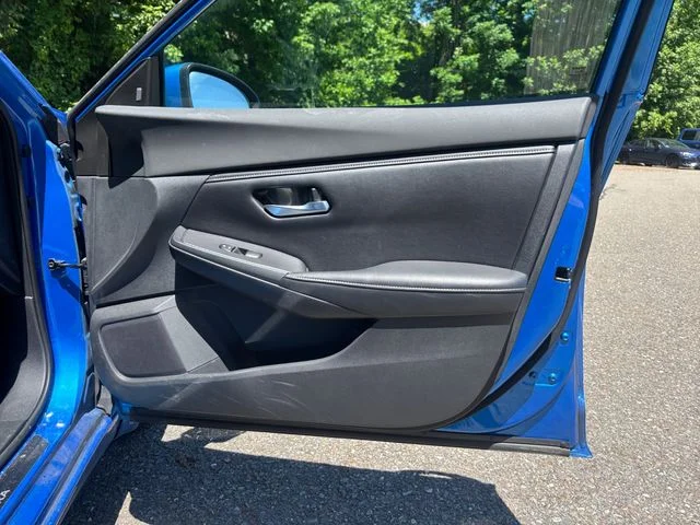 Used 2021 Blue Nissan SV image 23