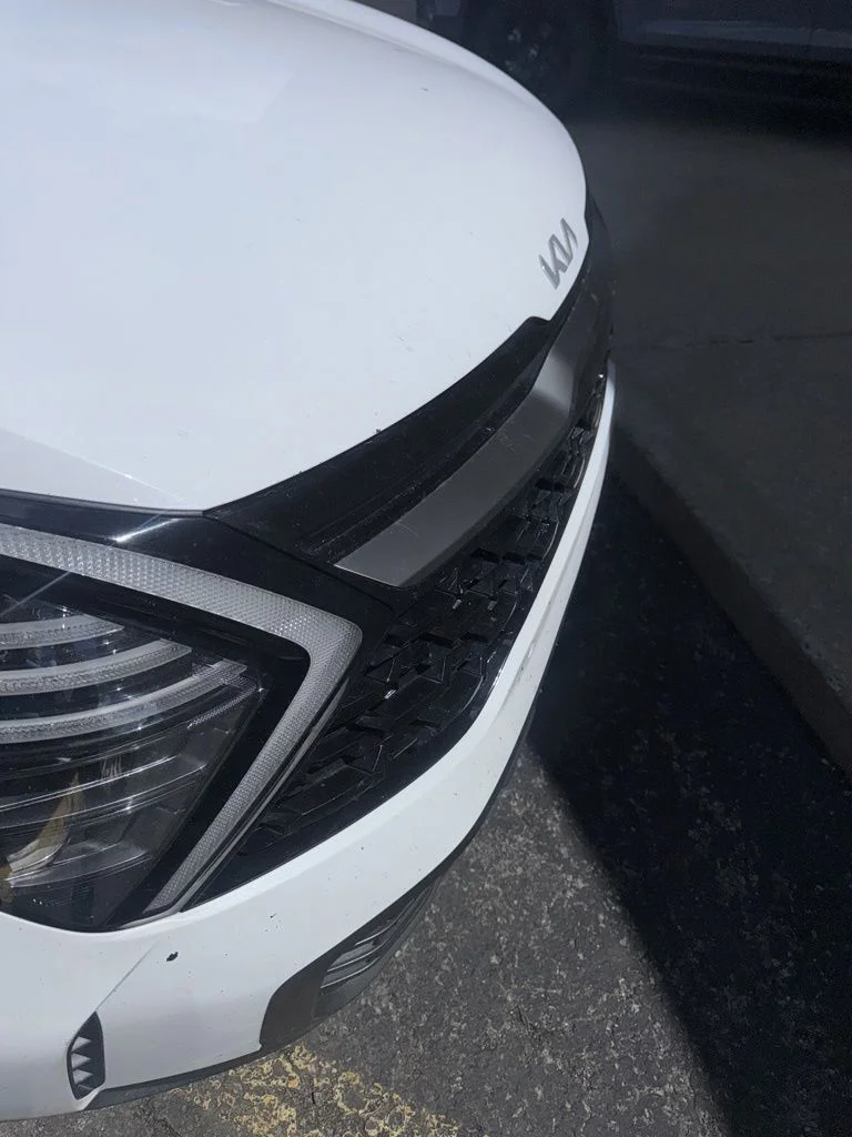 Used 2023 White Kia X-Pro Prestige image 17