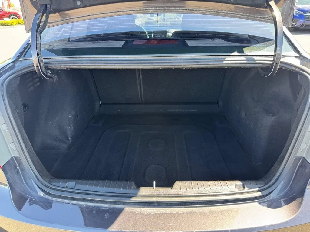 Used 2015 Tungsten Metallic Chevrolet LT image 41