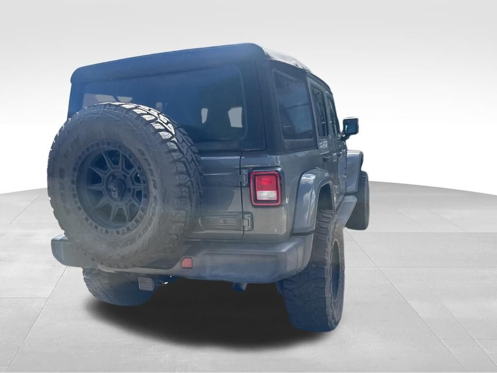 Used 2019 Gray Jeep Unlimited Sahara image 14