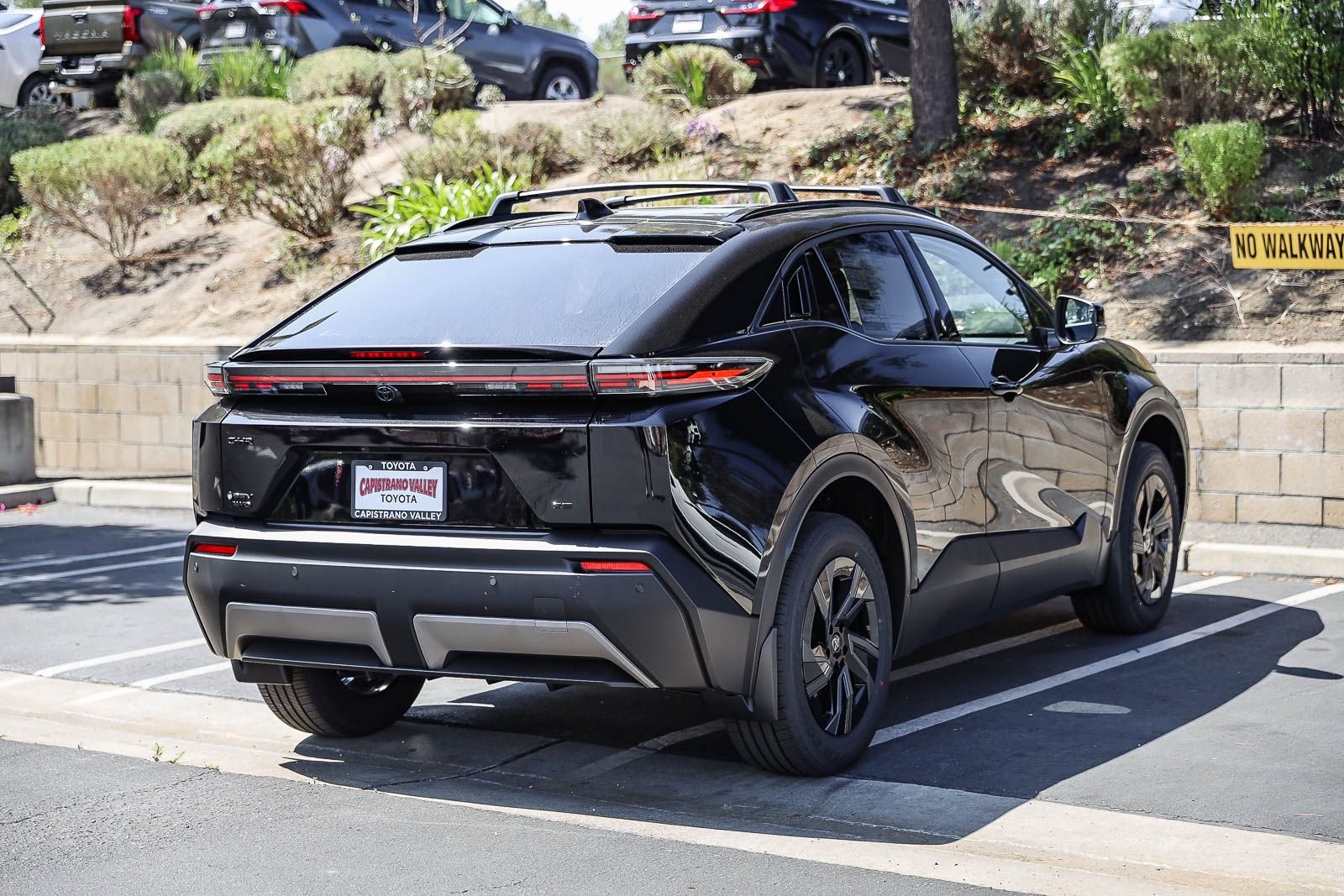 New 2026 Midnight Black Metallic Toyota  SE image 4