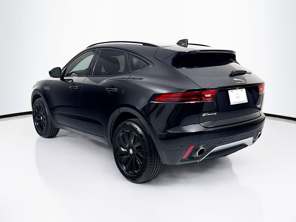 Used 2020  Jaguar SE image 7