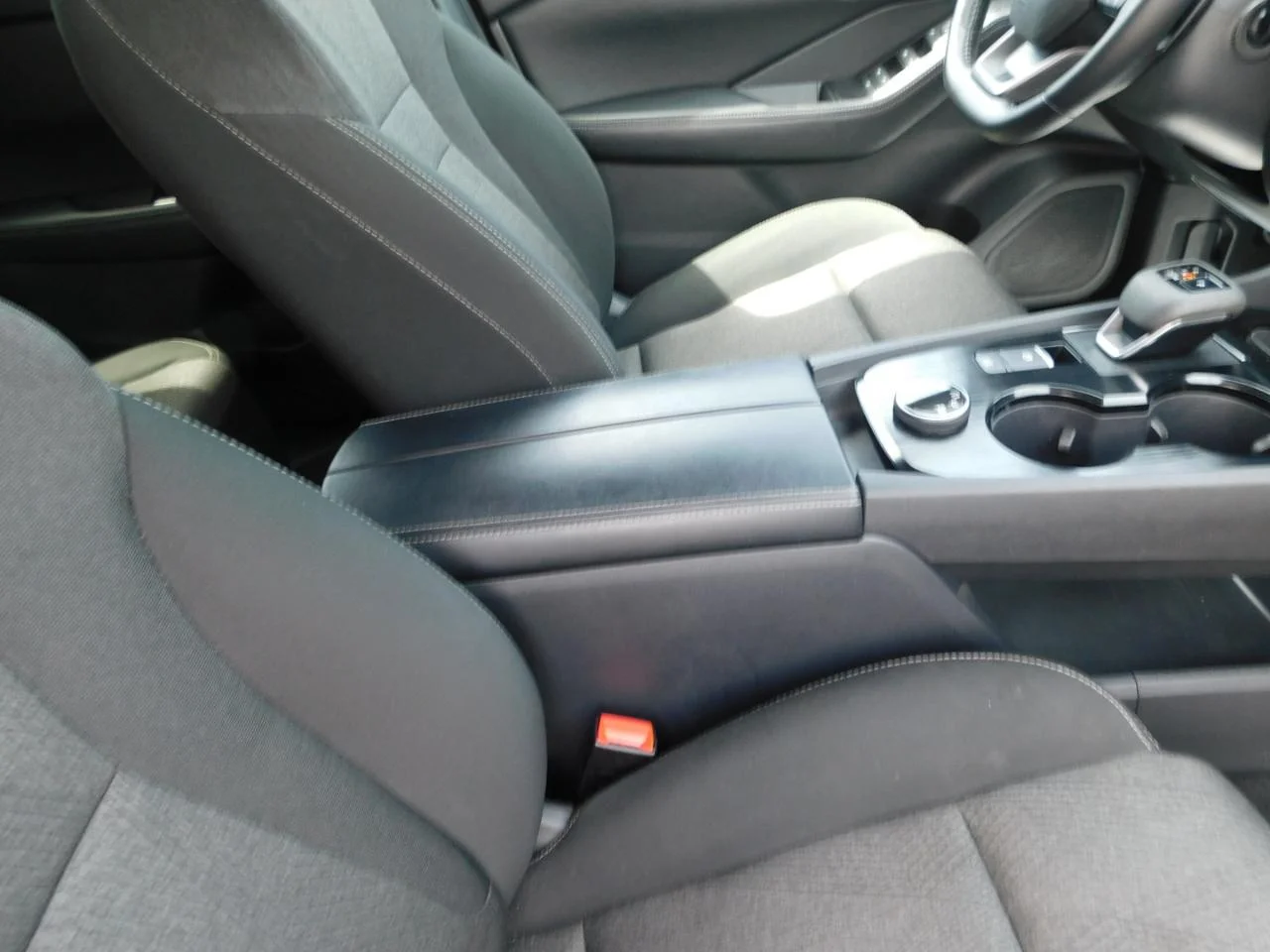 Used 2025 Gun Metallic Nissan AWD SV image 20