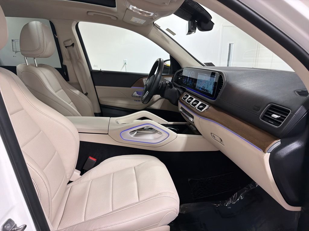 Used 2021 White Mercedes-Benz GLS 450 image 25