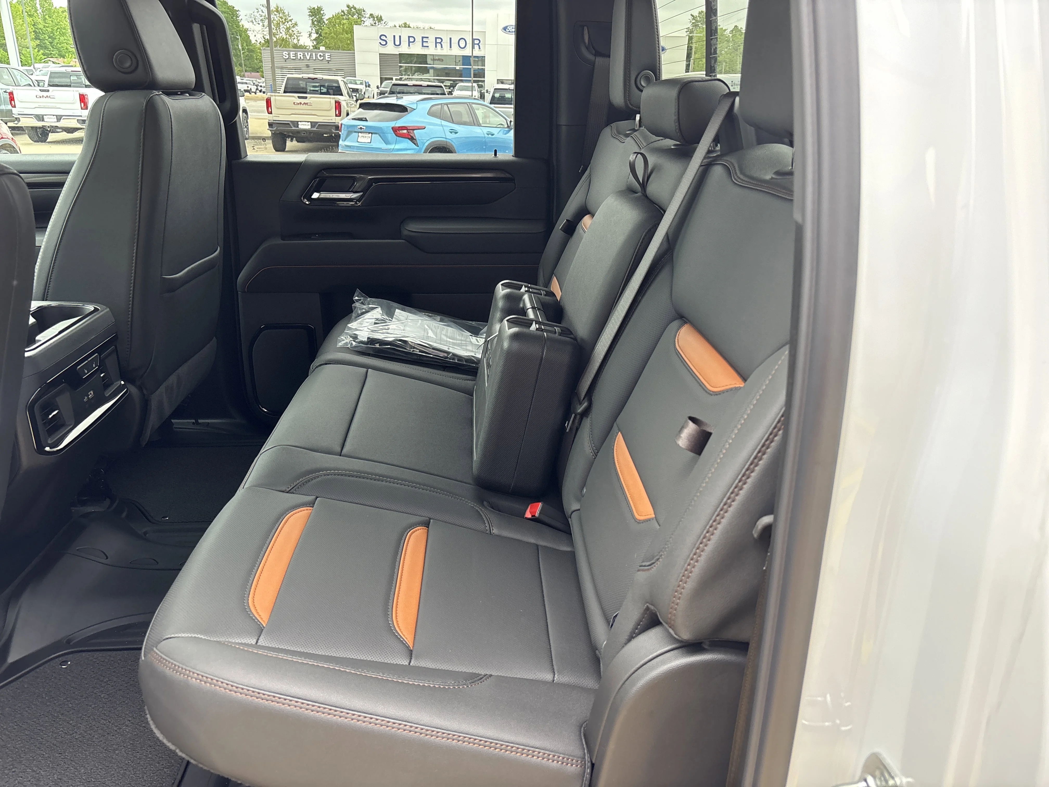 2026 GMC Sierra 3500HD AT4 - Photo 21