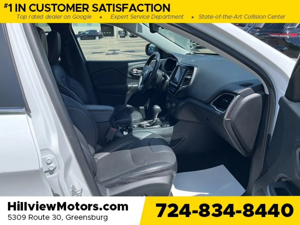 Certified Used 2019 Bright White Clearcoat Jeep Limited image 31