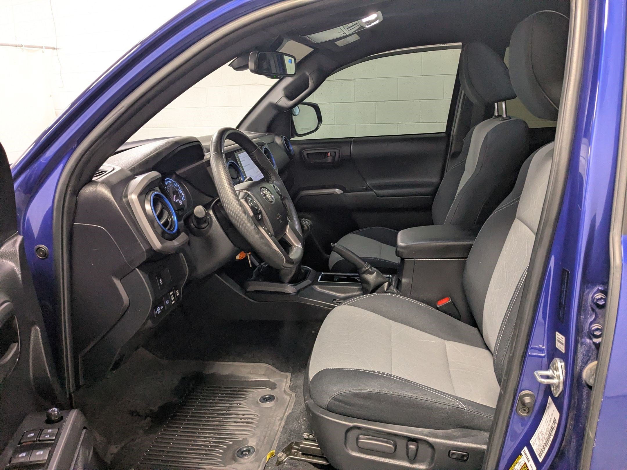 Used 2022 Blue Toyota SR image 18