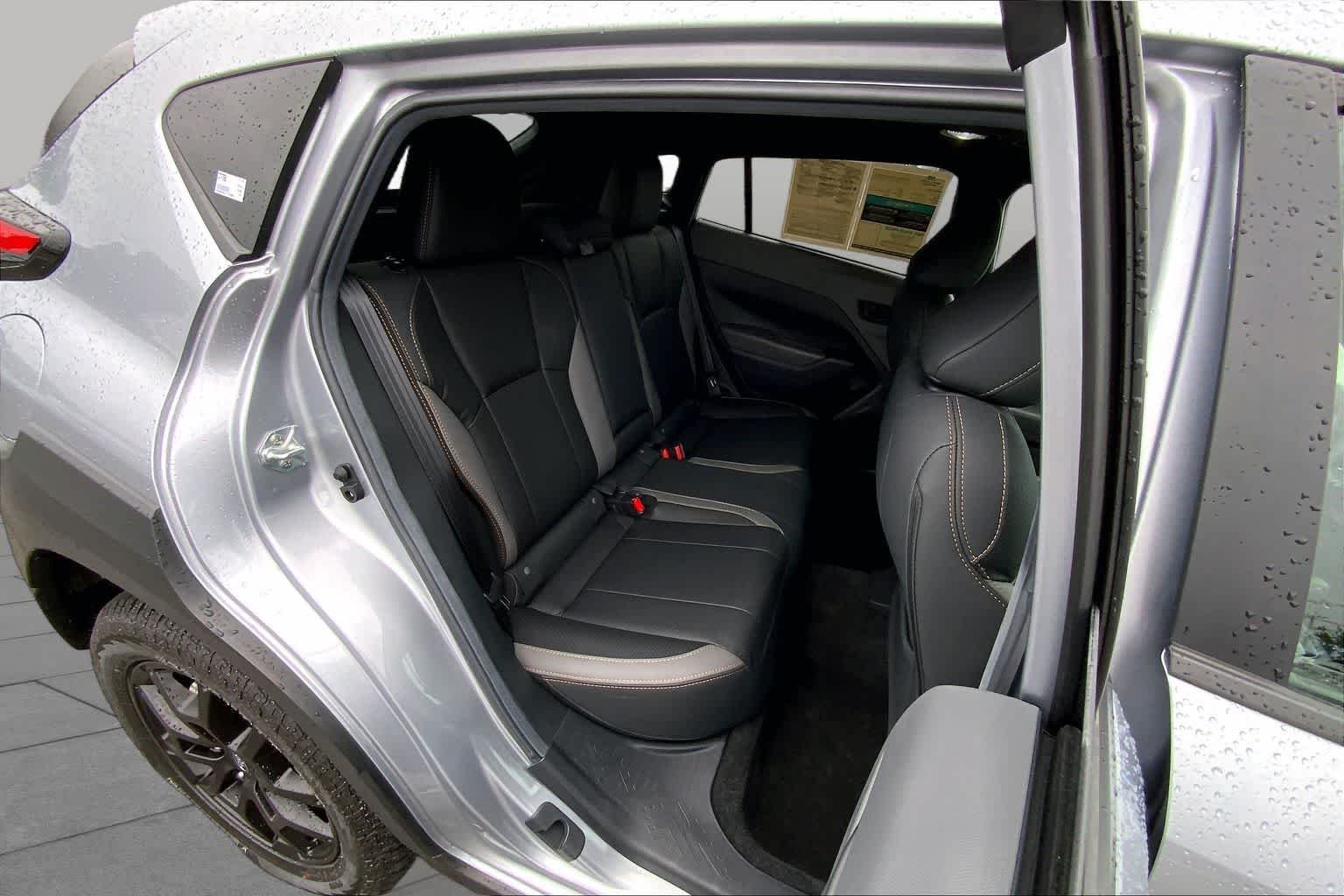 Used 2025 Ice Silver Metallic Subaru Wilderness image 19
