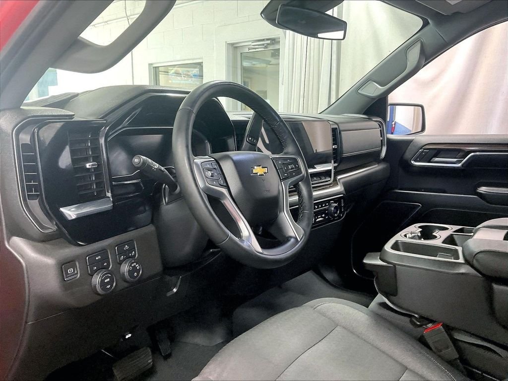 Used 2023 Red Chevrolet LT image 8