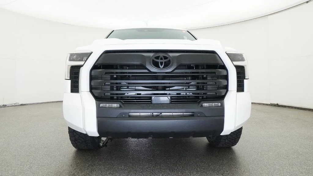 New 2025 Ice Cap Toyota SR5 image 20