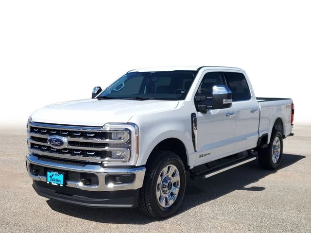 New 2026 Oxford White Ford F-250® Lariat® image 2
