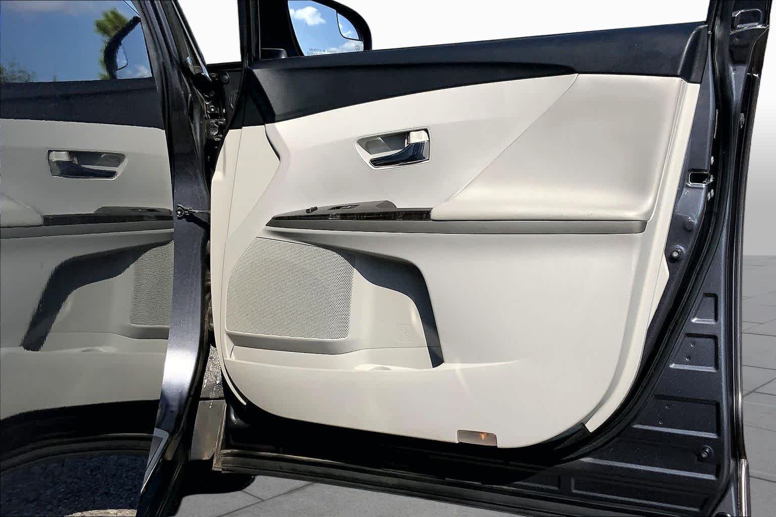 Used 2013 Magnetic Gray Metallic Toyota LE image 22