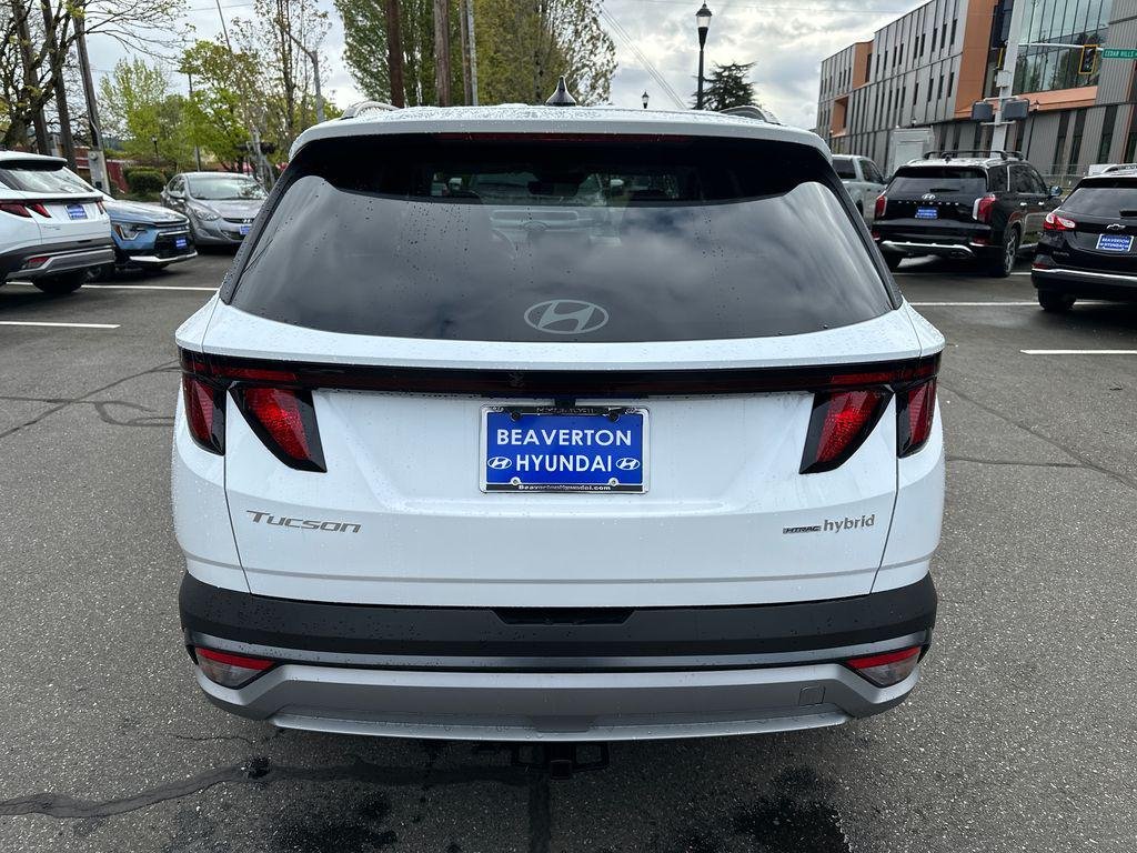 New 2026 White Hyundai SEL AWD image 5