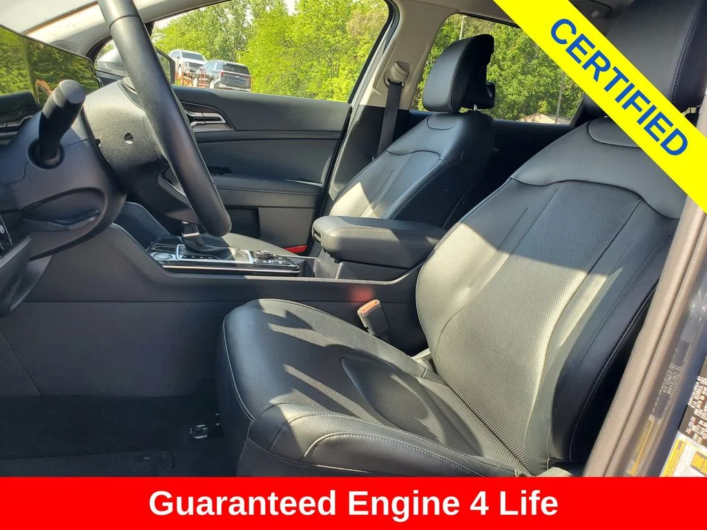 Certified Used 2025 Silver Kia EX image 6