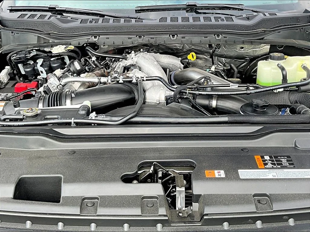 New 2026 Carbonized Gray Metallic Ford F-250® Lariat® image 11
