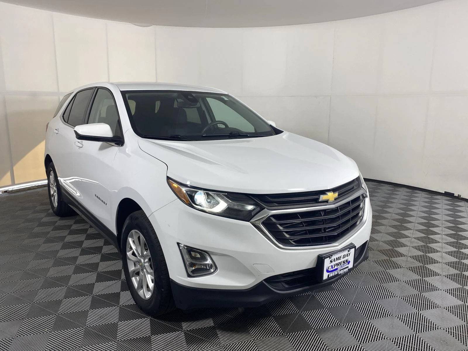 Used 2020 Summit White Chevrolet LT image 9