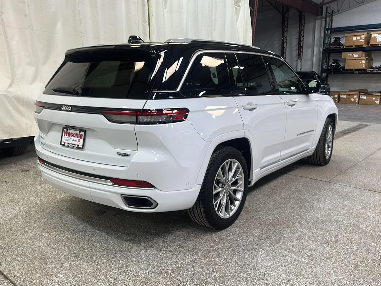 Used 2023 Bright White Clearcoat Jeep Summit image 5