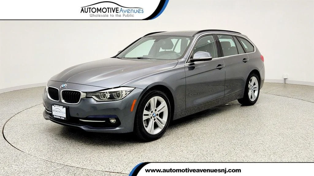 2018 BMW 3 Series 328d xDrive Sports Wagon's photo