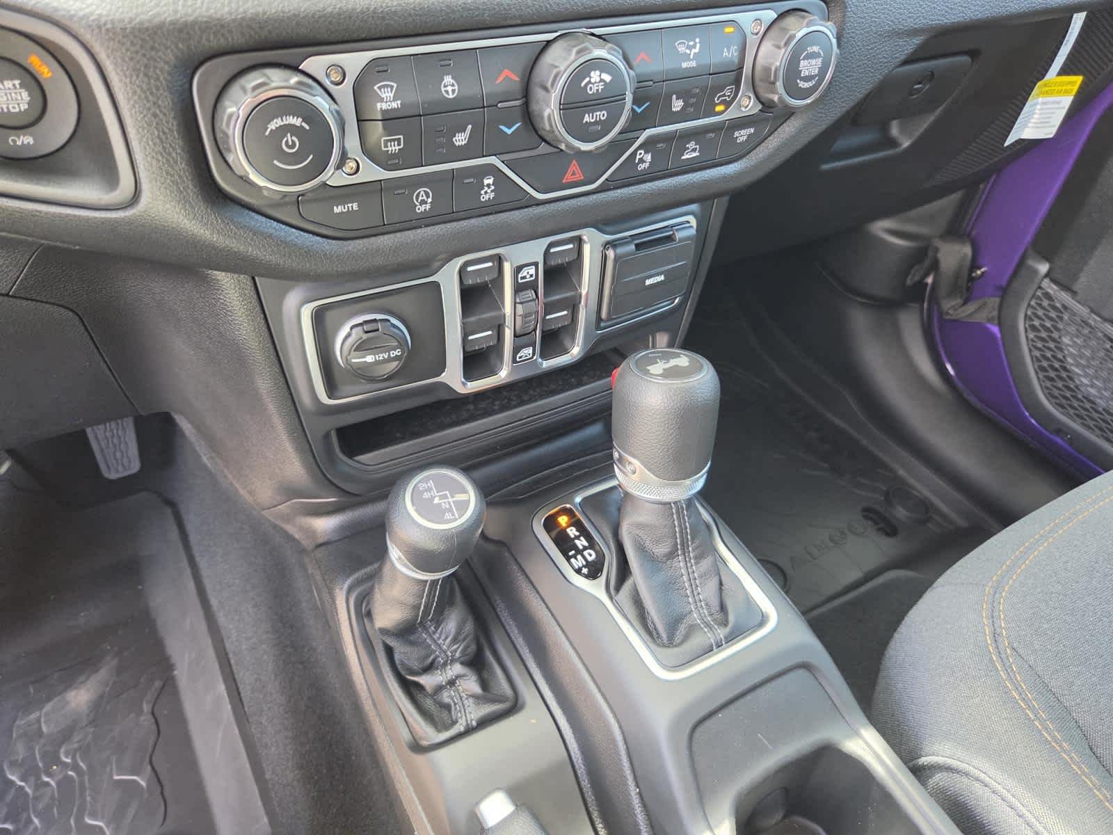 New 2026 Reign Exterior Paint Jeep Sport S image 19
