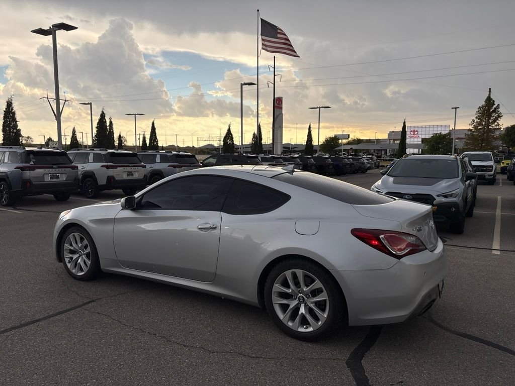 Used 2014 Silver Hyundai 2.0T Premium image 5