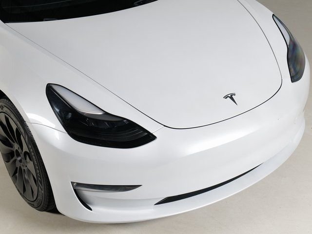 Used 2023 Pearl White Multi-Coat Tesla Base image 26