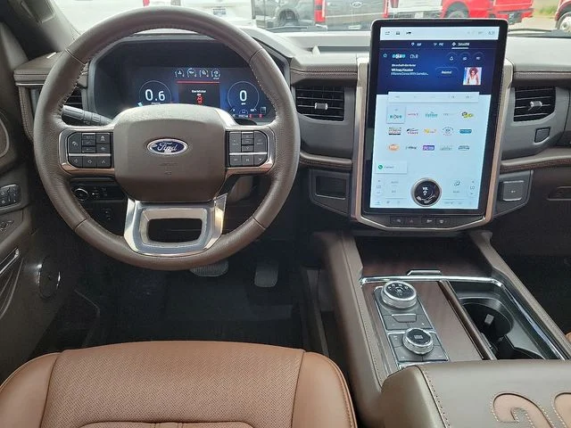 Used 2024 White Ford King Ranch image 17