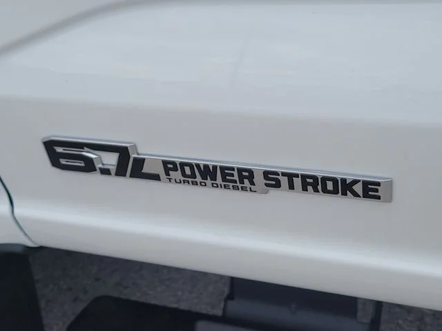 New 2026 Oxford White Ford XL image 11