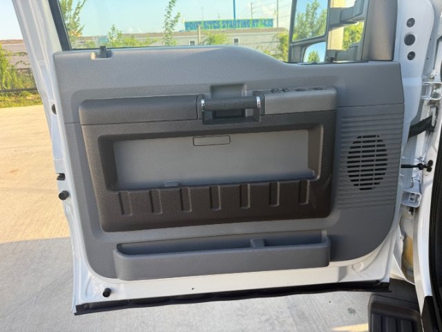 Used 2012 White Ford XLT image 22
