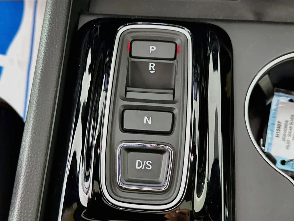 New 2026 Solar Silver Metallic Honda Black Edition image 20