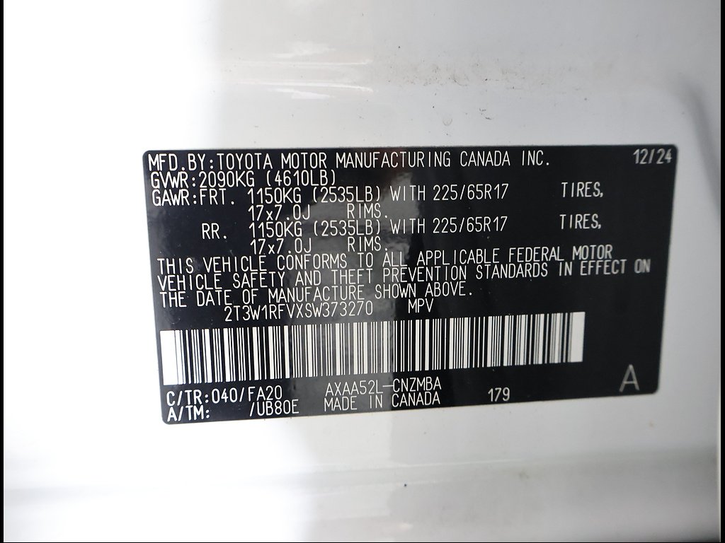 Used 2025 Ice Cap Toyota XLE image 17