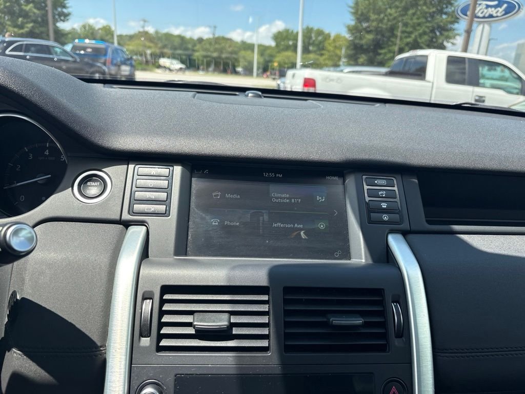 Used 2019 Gray Land Rover  image 18
