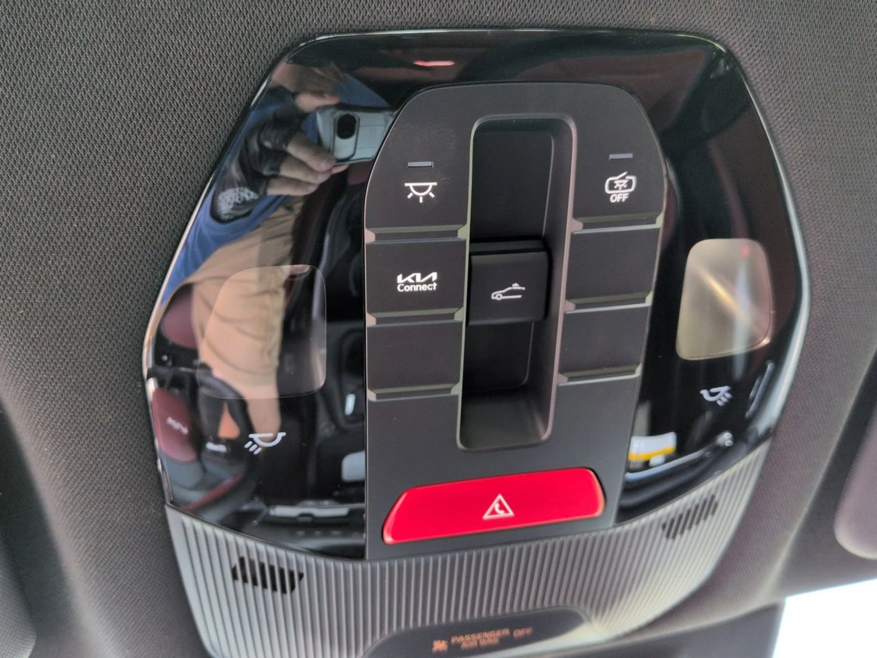 New 2026 Snow White Pearl Kia GT-Line Turbo image 19