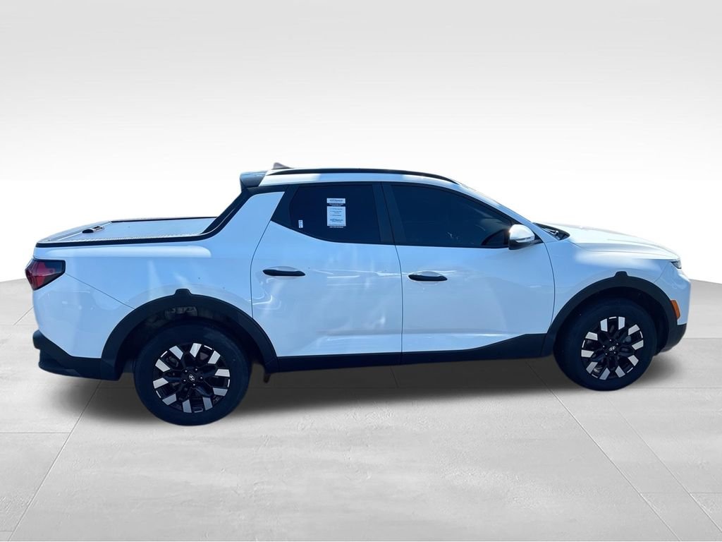 Certified Used 2025 White Hyundai SEL image 9