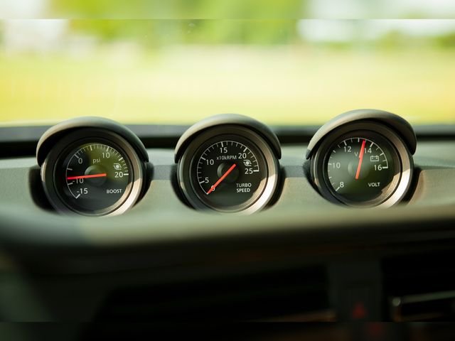Used 2024 Gray Nissan Performance image 7