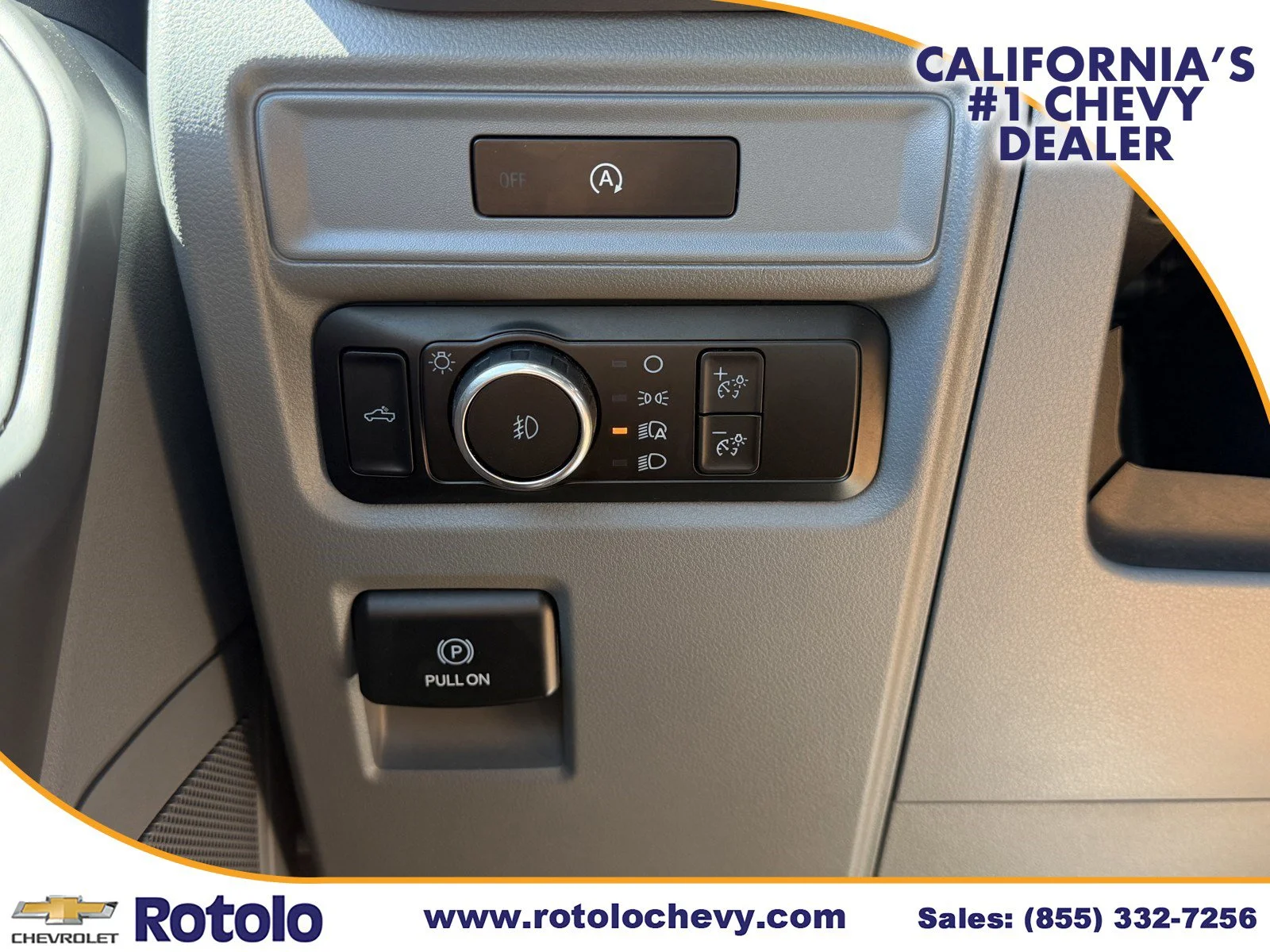 Used 2025 Gray Ford XLT image 24
