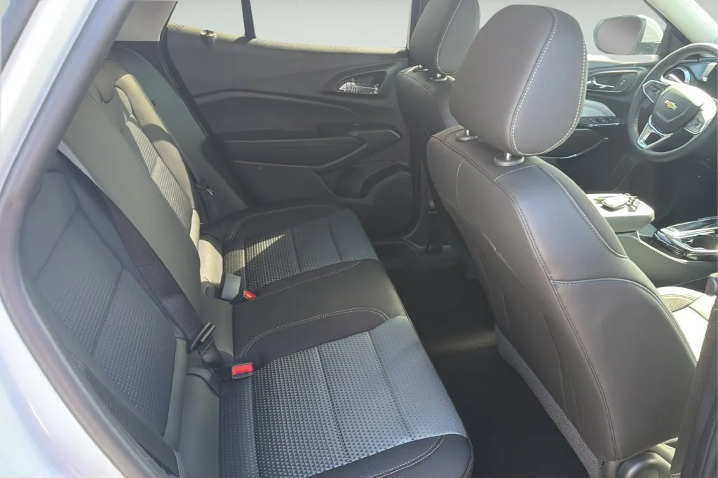 New 2026 Summit White Chevrolet LT image 11