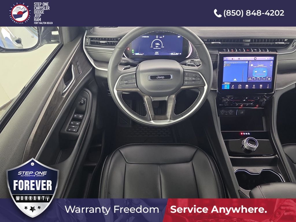 Used 2025 Silver Jeep Limited image 12