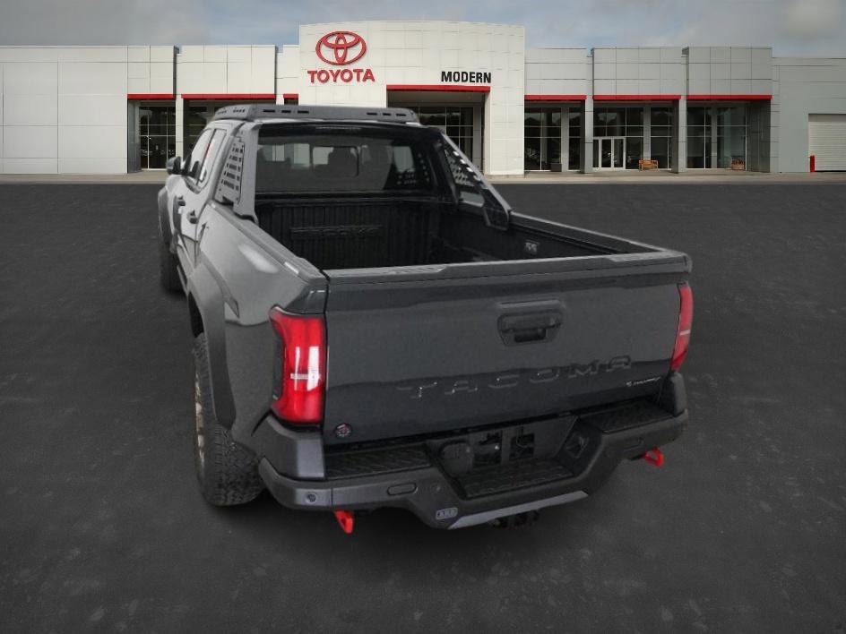 2025 Toyota Tacoma Trailhunter - Photo 16