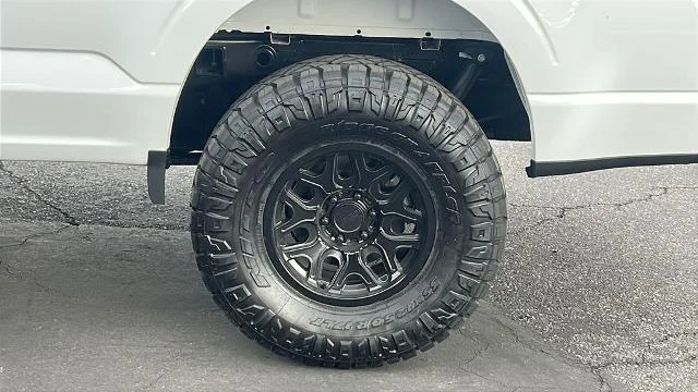 New 2026 Oxford White Ford XL image 25