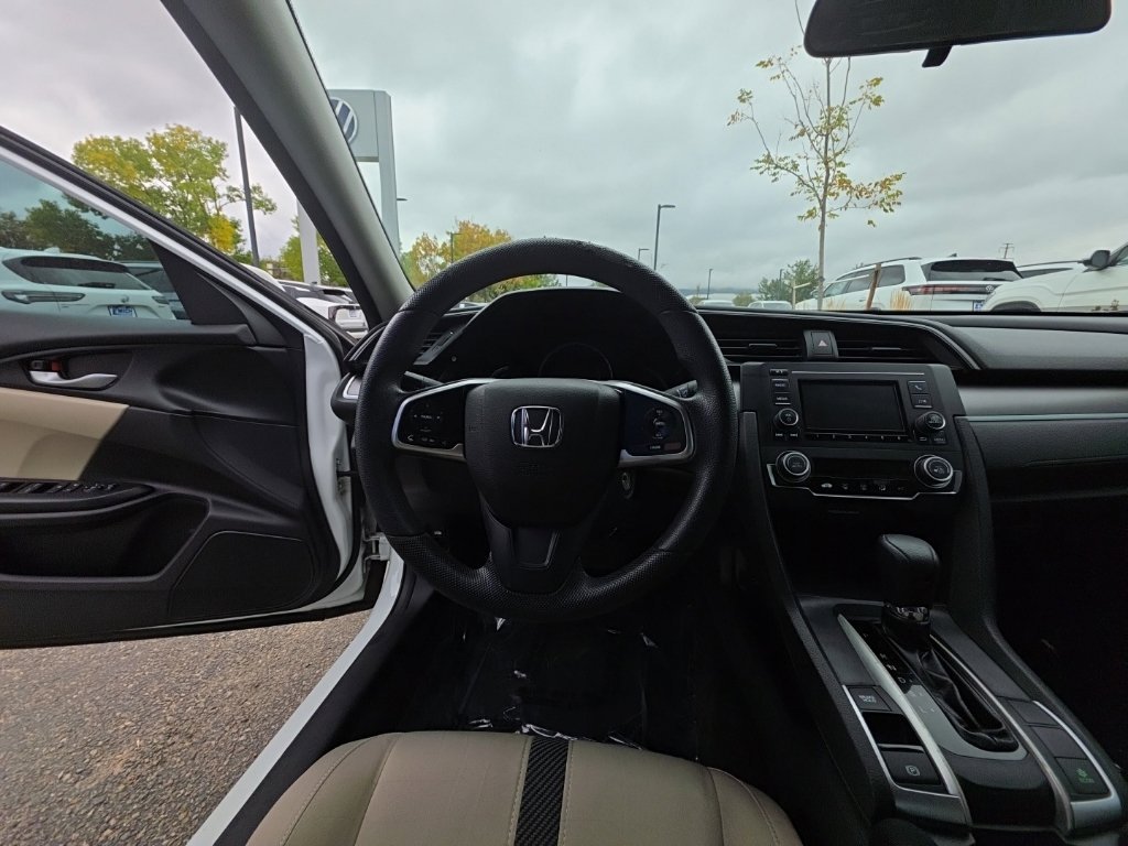 Used 2016 Taffeta White Honda LX image 12