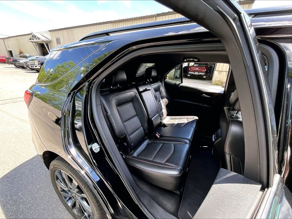 Used 2023 Mosaic Black Metallic Chevrolet RS image 16