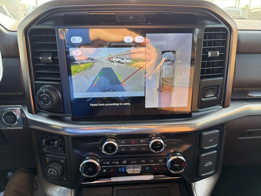 New 2026 Star White Metallic Tri-Coat Ford King Ranch® image 30