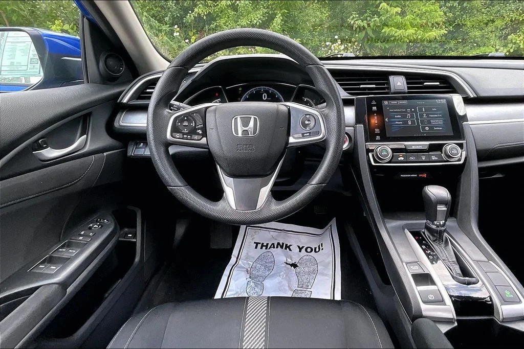 Used 2016 Blue Honda EX image 4