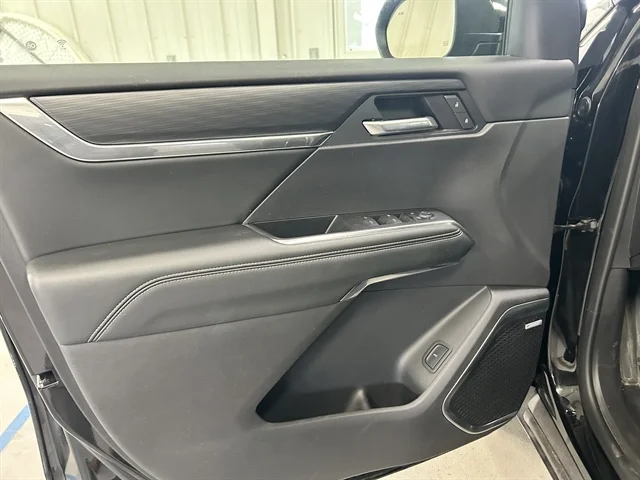 Used 2025 BLACK GMC FWD Elevation image 23