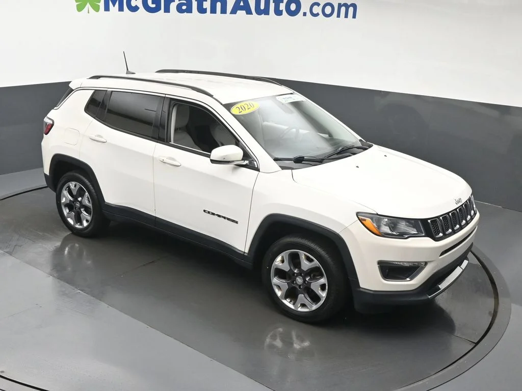 Used 2020 White Jeep Limited image 3