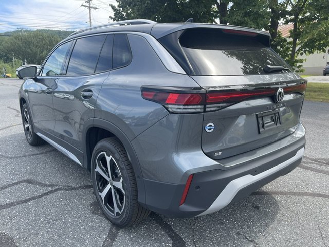 New 2026 Platinum Gray Metallic Volkswagen SE AWD image 4
