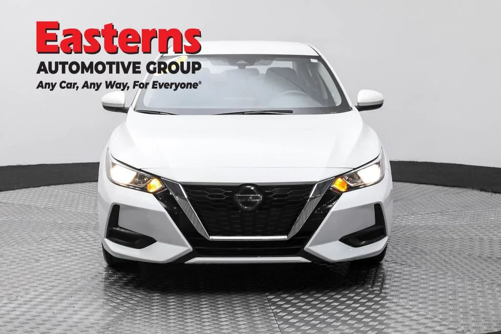 Used 2021 White Nissan SV image 2